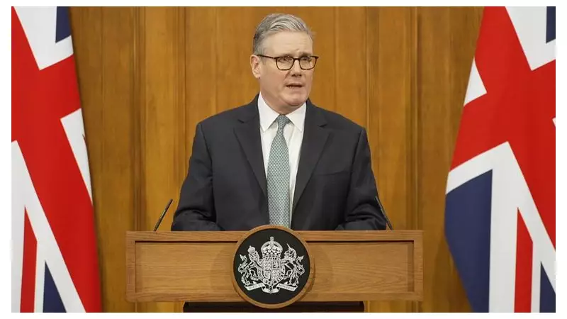 Starmer Rejects Tariff War with US Over Greenland, Calls for 'Calm Discussion'