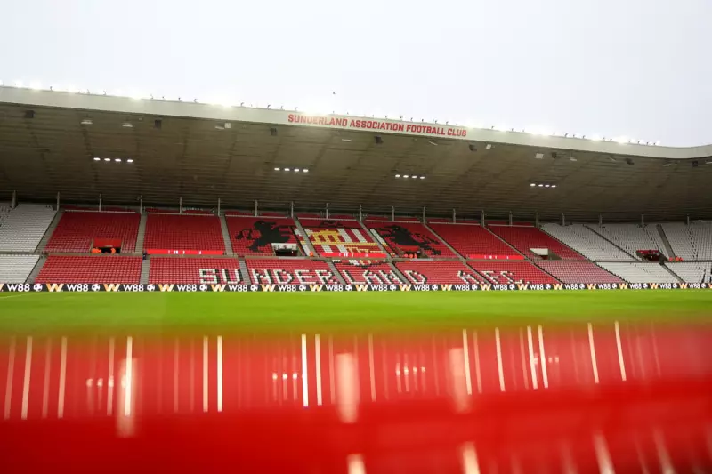 Sunderland's Omlin Setback Threatens Millwall's Patterson Loan Ambitions