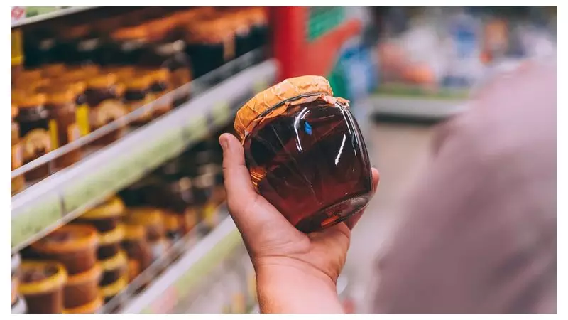 Supermarket Honey Exposed: What Labels Don't Tell You & How to Buy the Real Deal