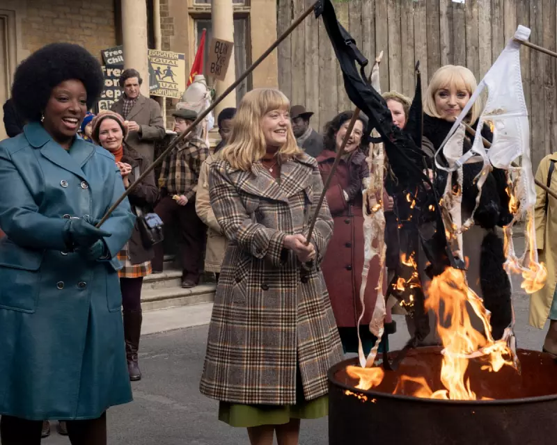 TV Tonight: Call the Midwife Hits the 70s & The Night Manager's Dark Turn