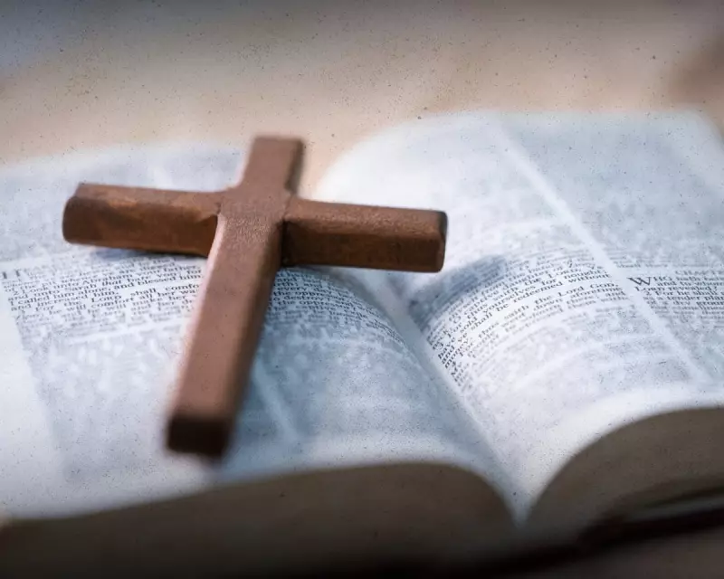 UK Bible Sales Hit Record High in 2025, Driven by Young Spiritual Seekers