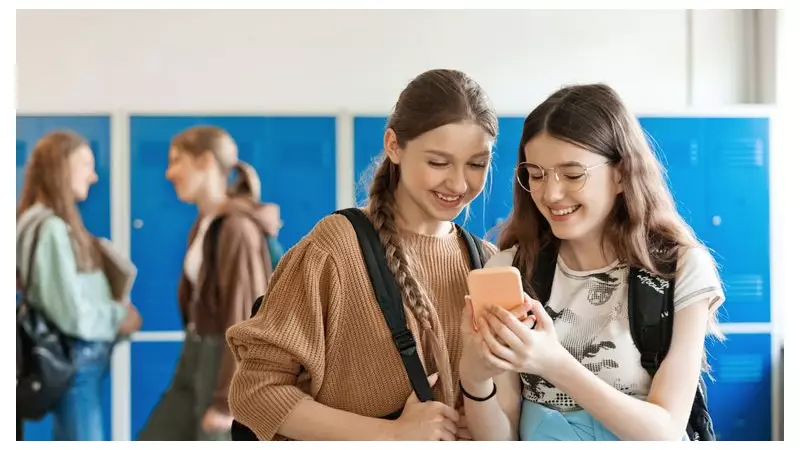 UK Consults on Social Media Ban for Under-16s and Strengthens School Phone Rules