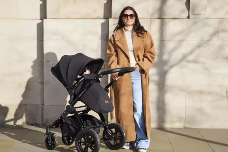 Why Mums Are Opting for the Ickle Bubba Luxe Travel System