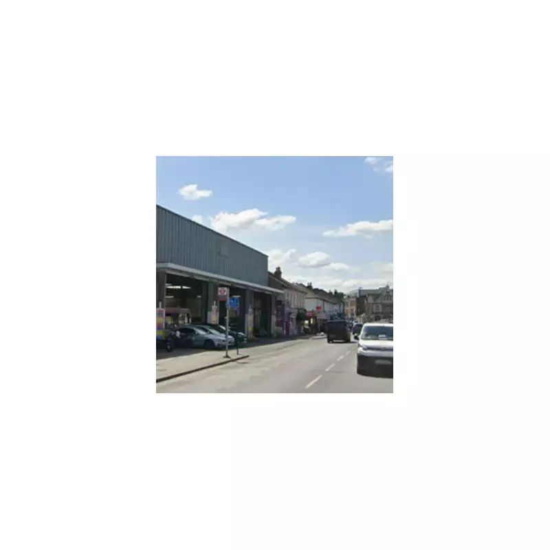 Woman Stabbed Multiple Times in Croydon: Suspect Still at Large