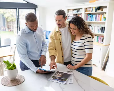 Australian Privacy Crackdown Targets Estate Agents, Pubs & Car Dealers