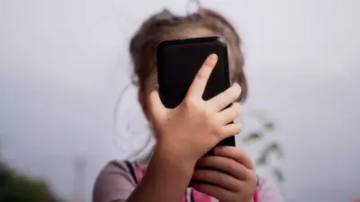 Doctors Declare 'Public Health Emergency' Over Tech Harms to UK Children
