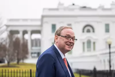 Trump Adviser Hassett Dismisses Fed Probe, Backs Powell Amid Independence Row