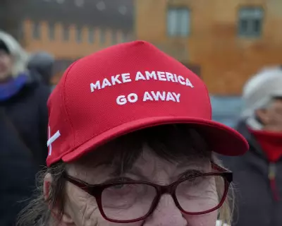 Trump Threatens UK with 25% Tariffs in Greenland Purchase Row