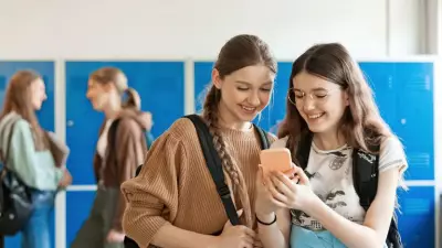 UK Government Consults on Australia-Style Social Media Ban for Under-16s