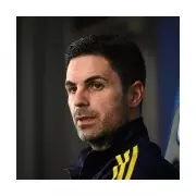 Arsenal in Talks to Sell Oleksandr Zinchenko to Ajax in Permanent £30m Deal