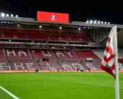 Arsenal Kick Off at Stadium of Light with Elvis Presley Anthem