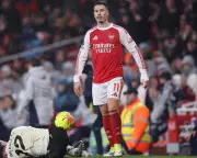 Arteta and Slot defend Martinelli after controversial Bradley incident