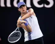 Australian Open Quarterfinals: Swiatek vs Rybakina Headlines Day