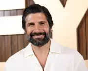 Best Podcasts This Week: Novak's Prank Return & Shocking Cancer Scam