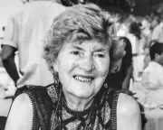 Betty Hudson: The 98-year-old pianist who translated for Hungary in 1966 World Cup