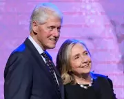 Clintons Defy Subpoena as Trump-Epstein Focus Shifts