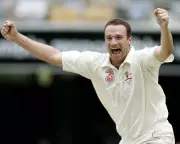 Cricket Australia boycotts ABC interviews after Stuart Clark's criticism