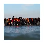 France bans 10 UK far-right activists for migrant boat attacks