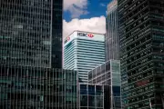 HSBC Shares Prop Up FTSE 100 as Banking Giants Rally Before Earnings