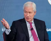 JP Morgan's Jamie Dimon Warns Trump Attacks on Fed Could Hike Borrowing Costs