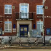 Labour Rejects Lib Dem Police Counters & Holiday Meals Motion at City Hall