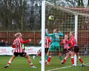 London City Lionesses avoid FA Cup upset as Sangaré header sinks Sunderland