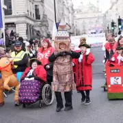 London's New Year's Day Parade Draws Thousands Despite Bitter Cold