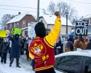 Minnesota Unions Call Economic Blackout to Protest ICE Surge and Mourn Renee Good