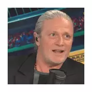 Petit Slams Arsenal Fans for Booing After Man Utd Defeat