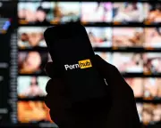 Pornhub Blocks New UK Users Over Age Check Rules, Citing Traffic Plunge