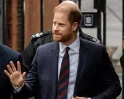 Prince Harry Denies Leaking Information to Journalists in Court