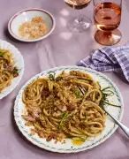 Solo Dining in January: Expert Tips for Warming, Easy Meals for One