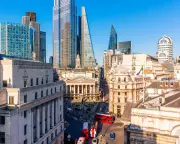 Starmer Excludes Financial Services from EU Alignment Talks, City Relieved