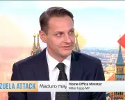 UK's Diplomatic Panic: Starmer's 'See No Evil' Stance on US Venezuela Coup