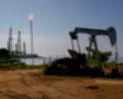 Venezuela Passes New Oil Law to Attract Foreign Investment Amid US Pressure