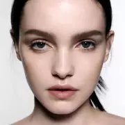 Victoria Beckham's 'FeatherFix' Brow Gel Wins Over Mature Shoppers