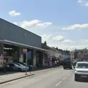 Woman Stabbed Multiple Times in Croydon: Suspect Still at Large