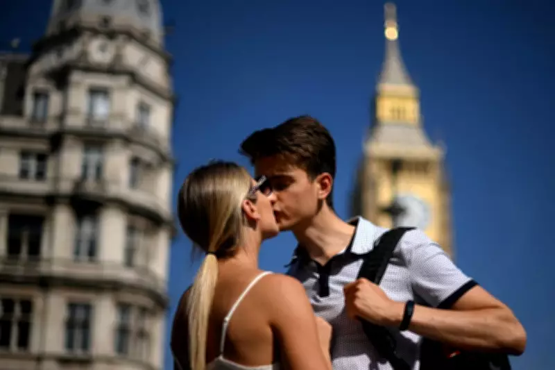 Bad Breath and Body Odor Top London's Biggest Dating Turn-Offs Survey Reveals