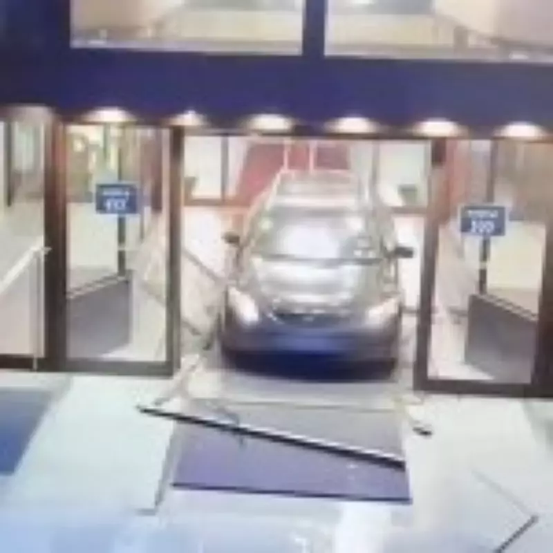 British Tourist High on Drugs Crashes Car Through Polish Hotel Lobby