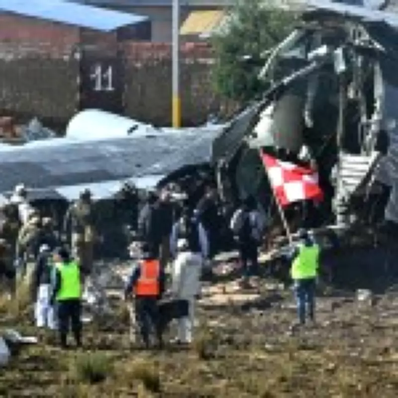 Cargo Plane Carrying New Bolivian Currency Crashes, Scattering Cash on Highway