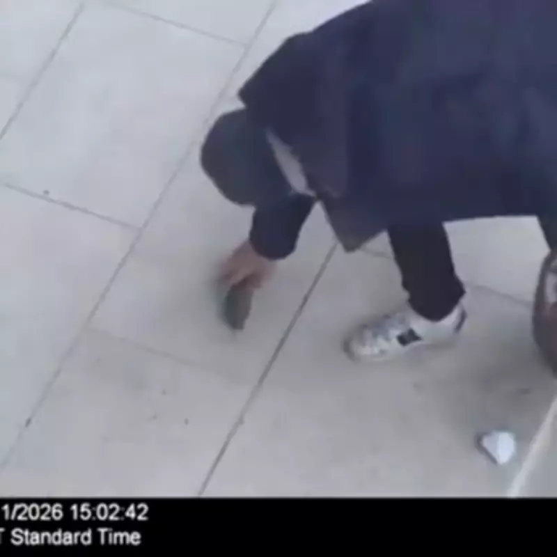 CCTV Shows Fake Dynamite Left at MI5 HQ by Failed Asylum Seeker