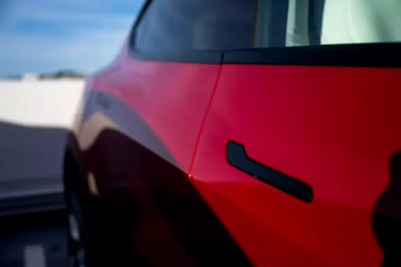 China to Ban Hidden Car Door Handles on EVs Over Safety Concerns