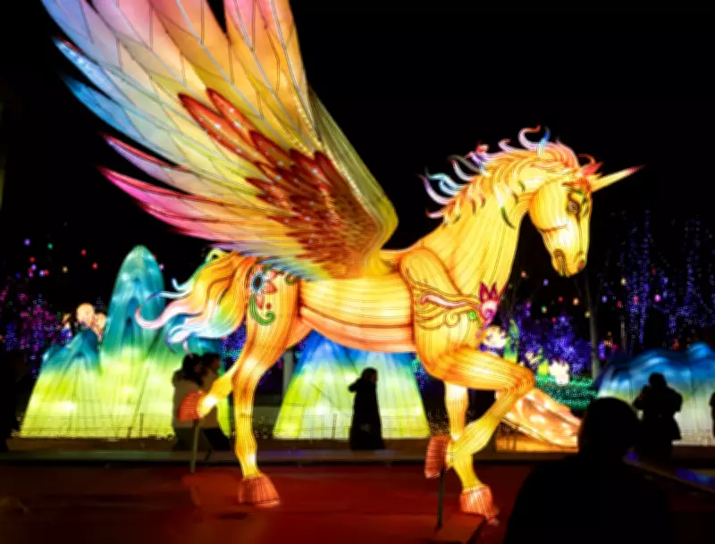 China's Lunar New Year Migration: Economic Impact and Cultural Significance