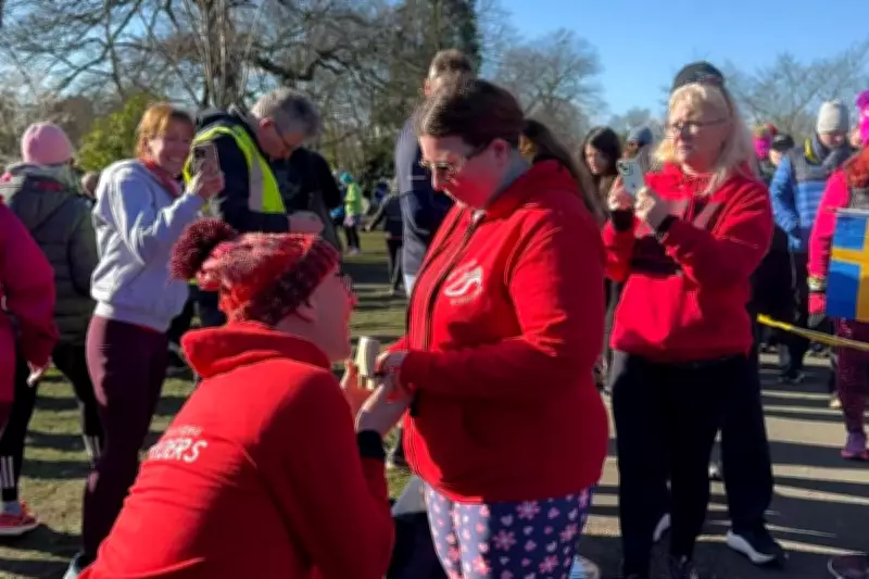 Couple's Parkrun Proposal Stuns 2,300 Runners on Valentine's Day in London