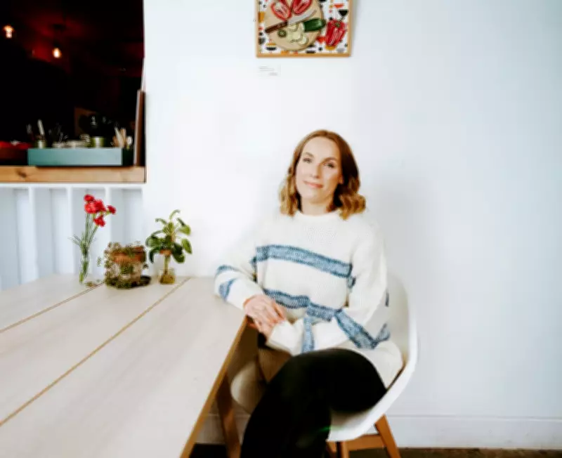 DNA Test Reveals Family Secret: A Journey from Sperm Donor Discovery to Egg Donation