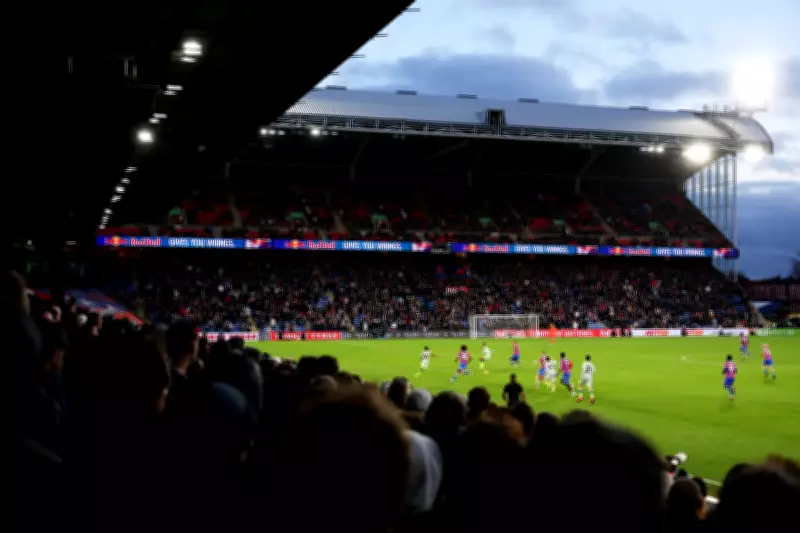 Dwight McNeil 'Sad' After 'Cruel' Crystal Palace Transfer Collapse