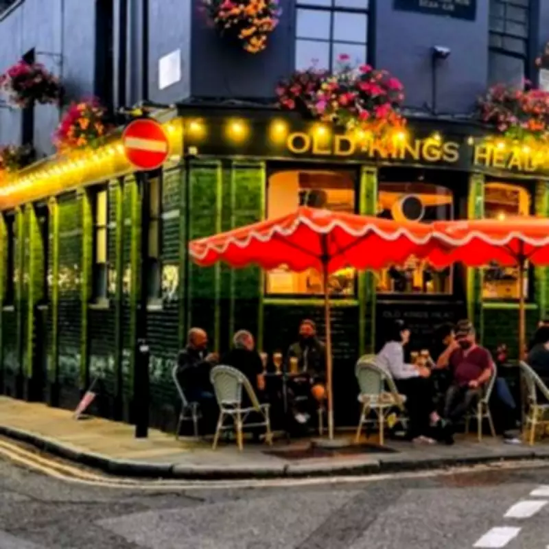 East London's Timeless Family Pub Defies Modern Trends in Shoreditch