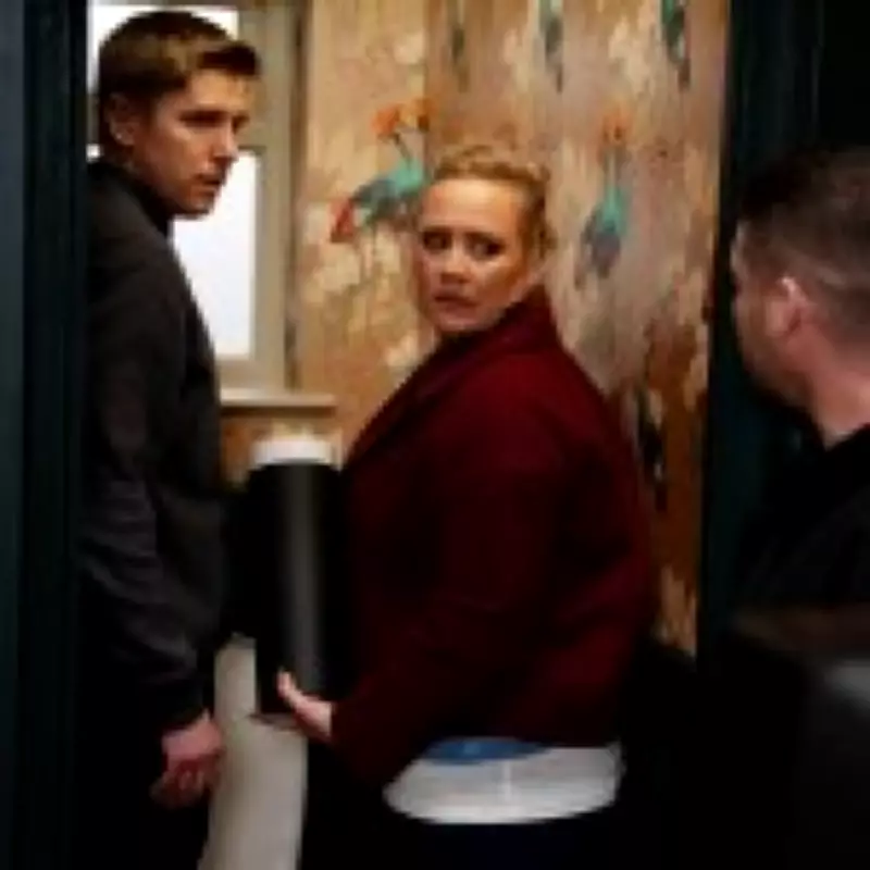 Emmerdale's Toilet Revenge: Tracy and Robert's Shocking Ashes Plot