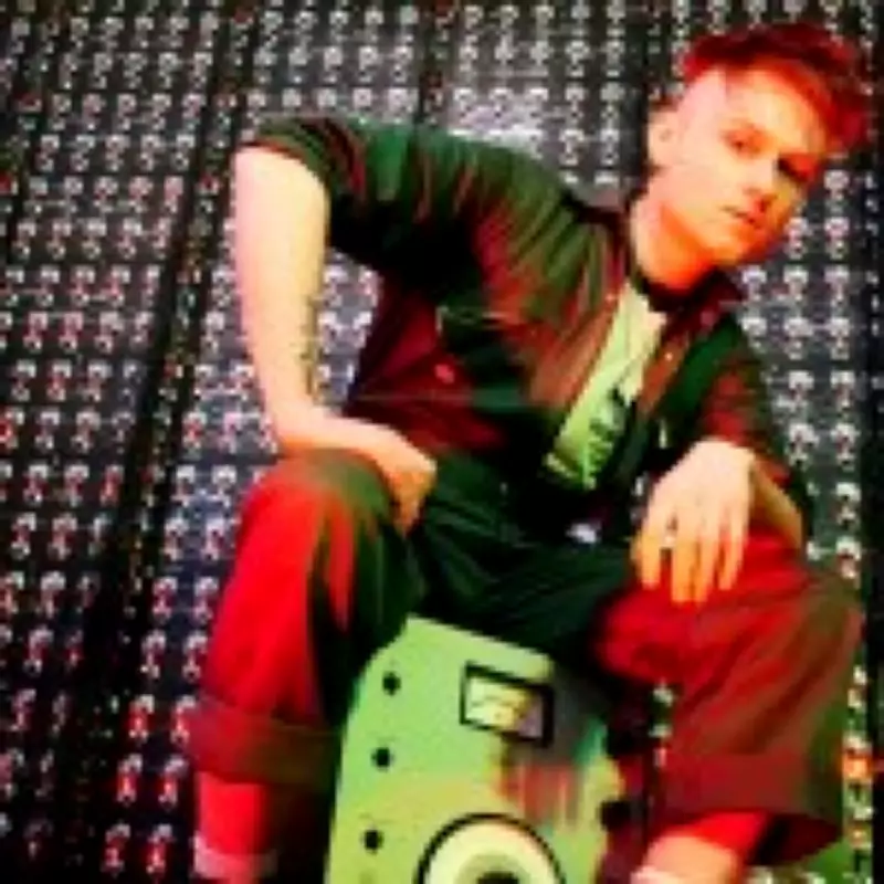 Experimental Singer Look Mum No Computer to Represent UK at Eurovision 2026