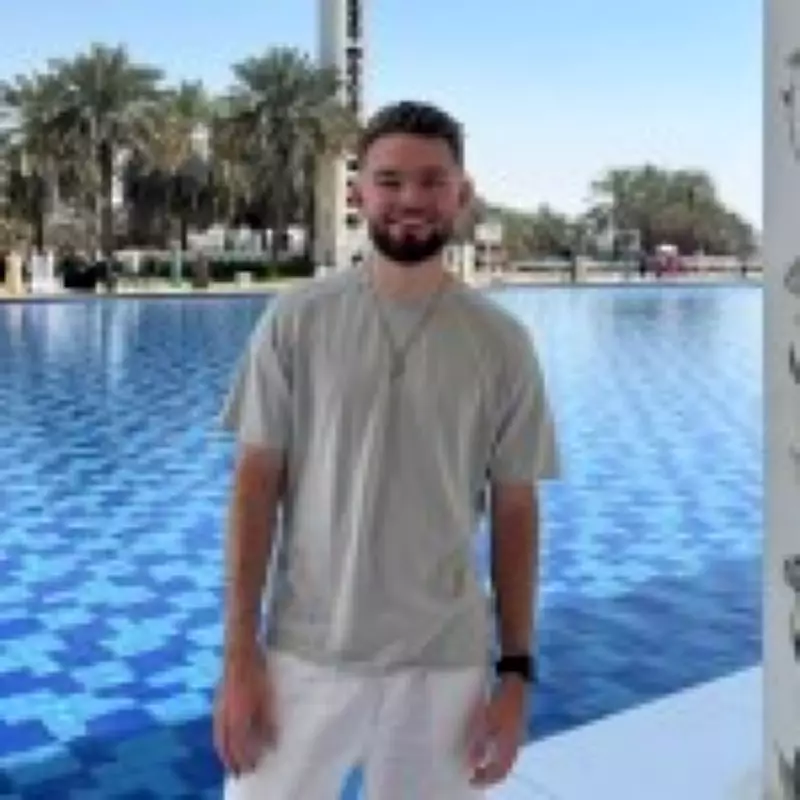 From Bedroom Freelancer to CEO: Tom Lewis's Journey to a £100k+ Business